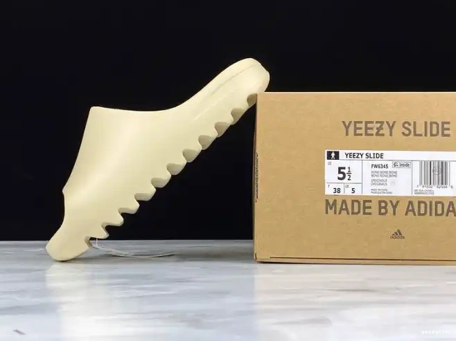 FW6345 Bone Adidas Slide Yeezy 0502